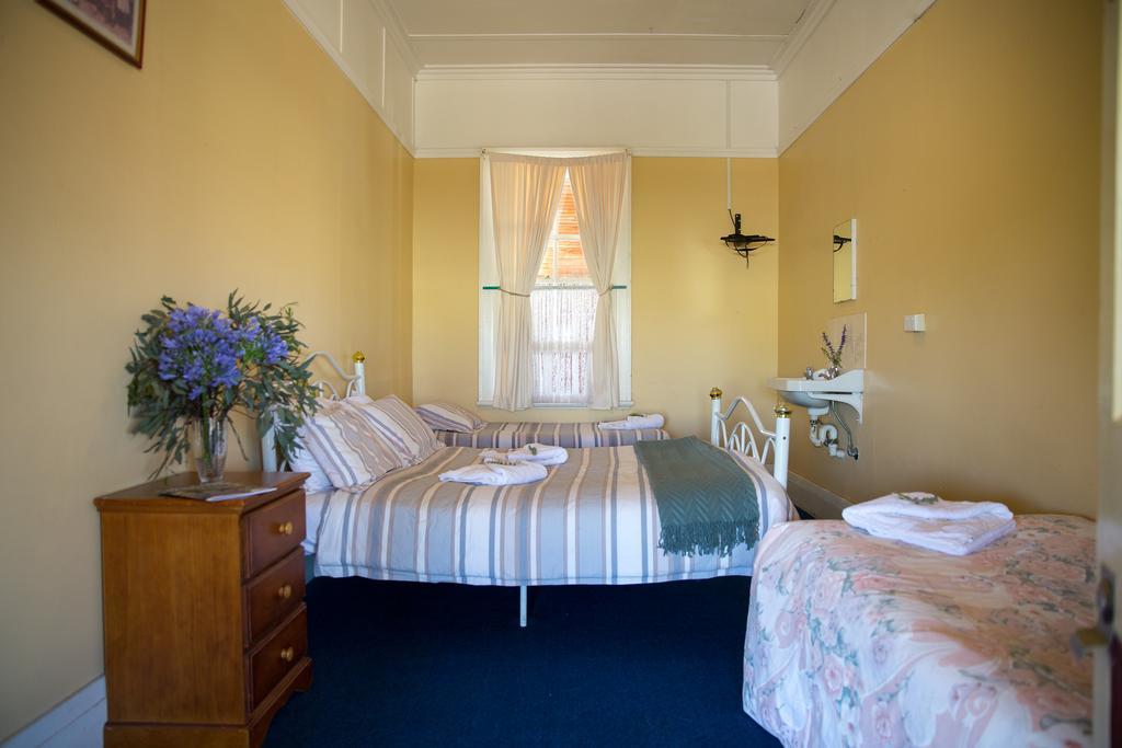 โรงแรมบูโรวา Boorowa ภายนอก รูปภาพ
