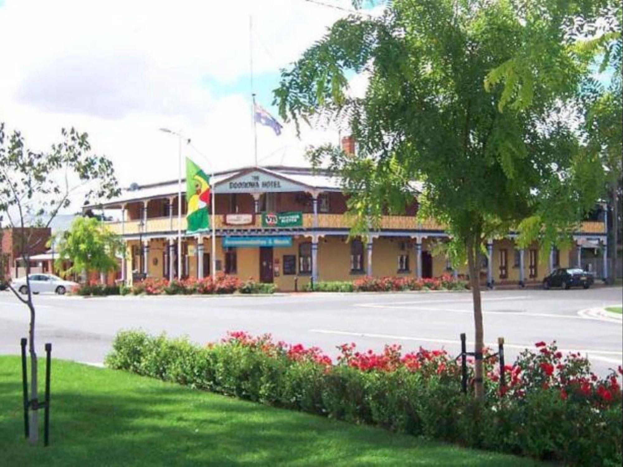 โรงแรมบูโรวา Boorowa ภายนอก รูปภาพ